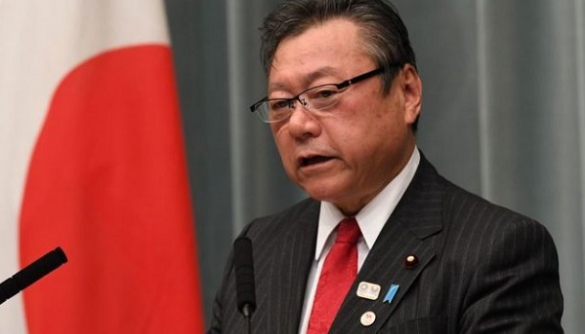 Японський міністр з кібербезпеки заявив, що ніколи не користувався комп'ютером