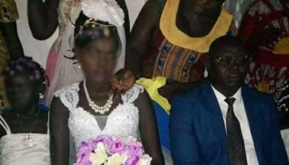 У Південному Судані неповнолітню дівчину видали заміж через аукціон у Facebook