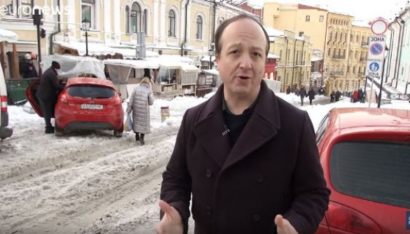Російська служба Euronews вдалася до маніпуляцій у сюжеті про воєнний стан в Україні