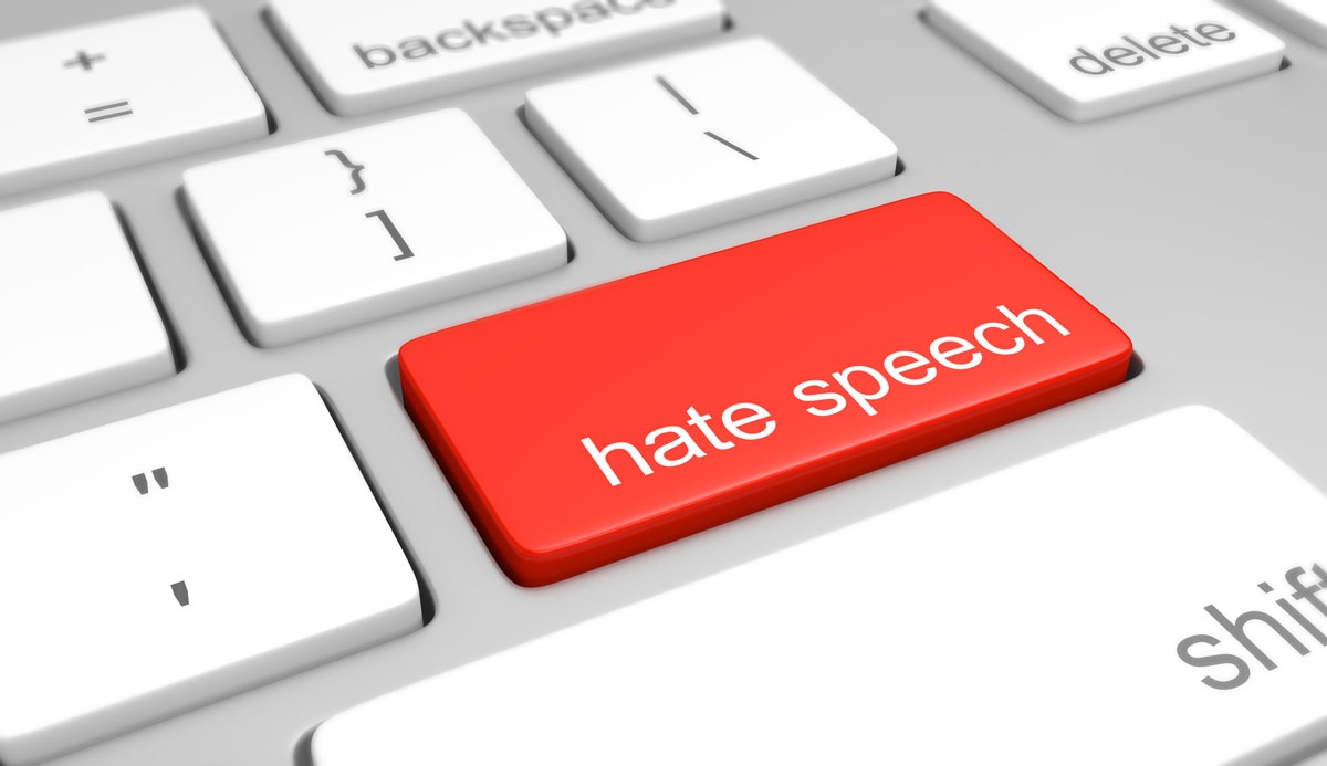 Facebook відкриє в столиці Латвії офіс, який буде відстежувати в постах мову ненависті