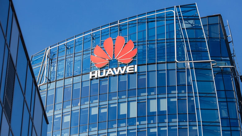 Італійське міністерство спростувало інформацію про заборону для Huawei та ZTE розгортати 5G