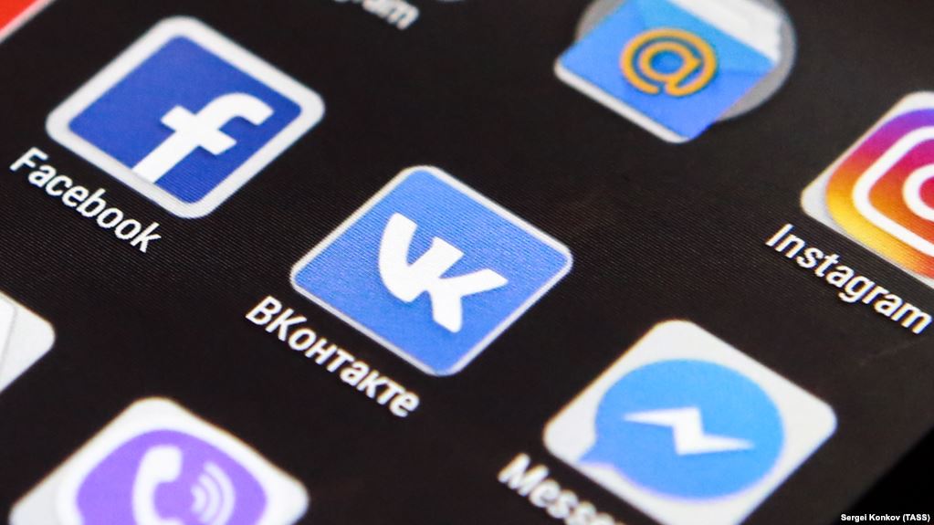 «ВКонтакте» та «Одноклассники» знову у топ-10 сайтів України. Facebook на третьому місці