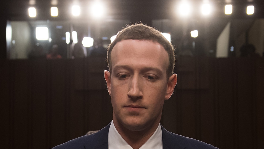 Акціонери Facebook хочуть незалежного голову компанії замість Цукерберга