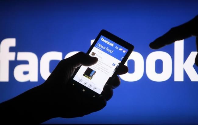 Facebook збирається платити користувачам за перегляд реклами