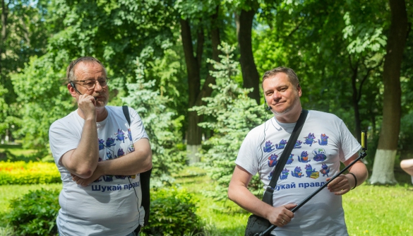«Київ корупційний»: журналісти «Наших грошей» стали екскурсоводами по місцях найбільших розкрадань