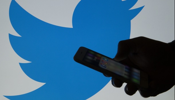 Twitter дозволив залучати у прямі ефіри до трьох користувачів