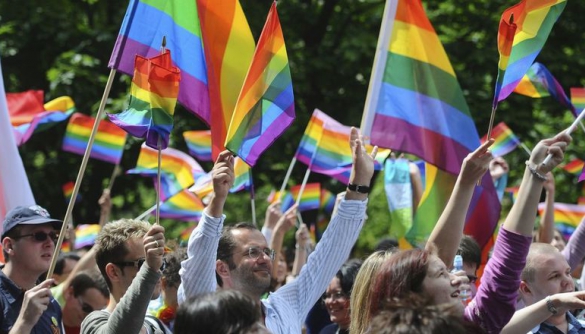 Інформація про ЛГБТ-парад у Слов’янську виявилася фейком