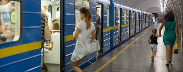 Стало відомо, хто і коли побудує 4G у київському метро