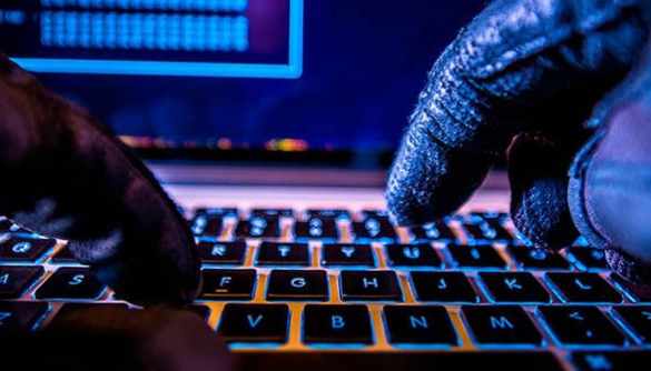 Кіберполіція викрила хакера, який отримав конфіденційну інформацію 1 млн осіб