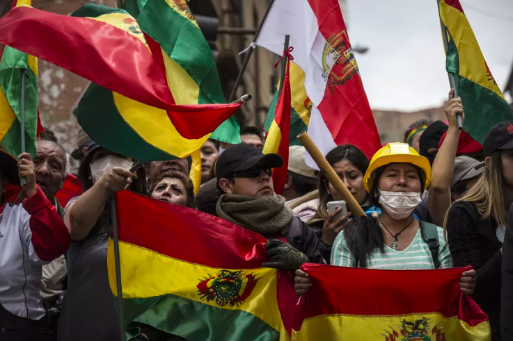Боти поширюють маніпуляції у Twitter про заворушення у Болівії