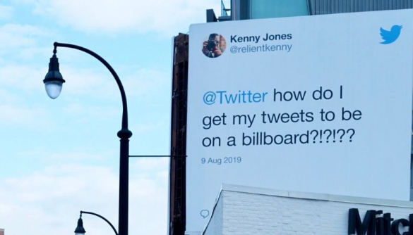 Twitter виконала бажання користувачів, які хотіли побачити свої пости на біл-бордах