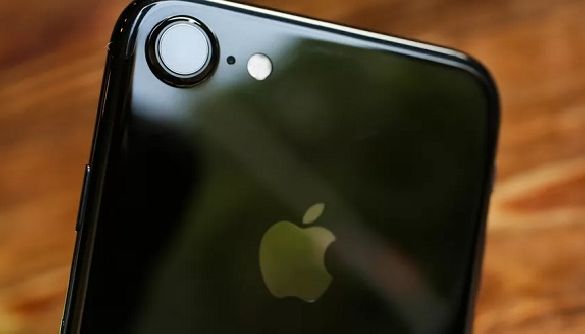 Apple погодилась виплатити $500 млн штрафу за навмисне сповільнення iPhone