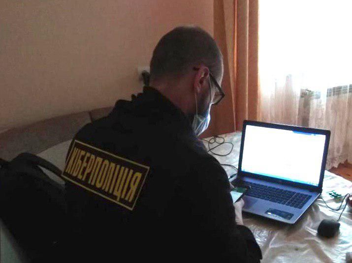 На Львівщині викрили експрацівника телеканалу, який заблокував службову пошту - кіберполіція