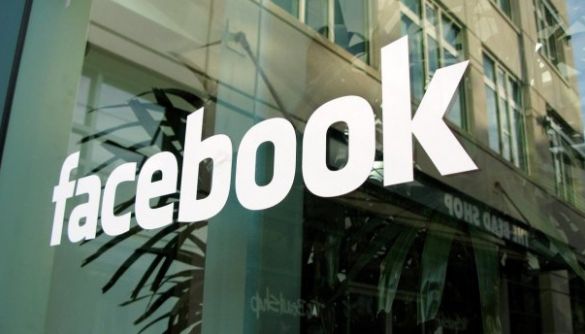 Facebook планує перевести 50% співробітників на віддалену роботу