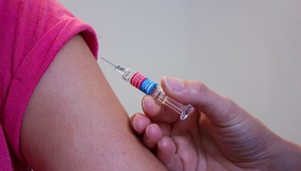 У ВООЗ порахували, скільки коштуватиме вакцинація від COVID-19