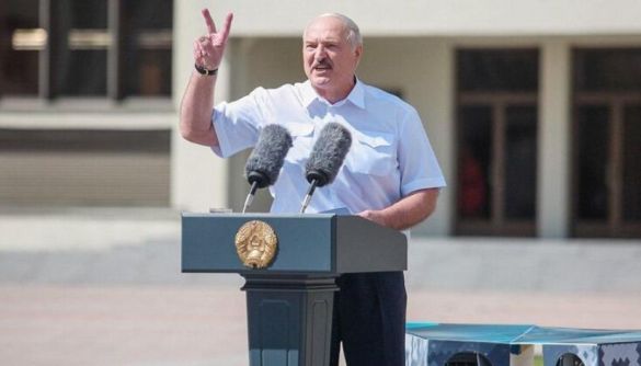 «Третій має піти». Як білоруське телебачення насміхається з Лукашенка