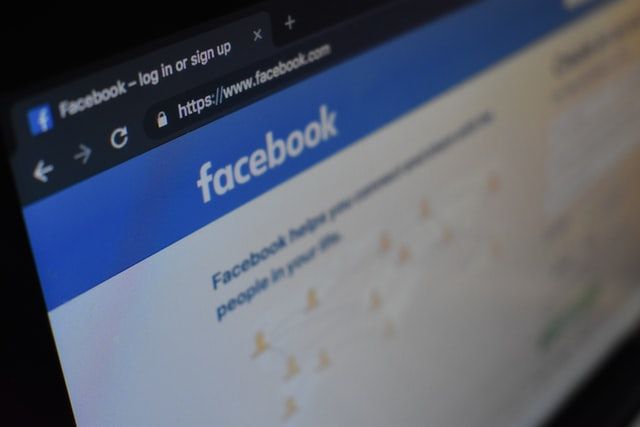Facebook видалила мережу, пов'язану з російською «фабрикою тролів»