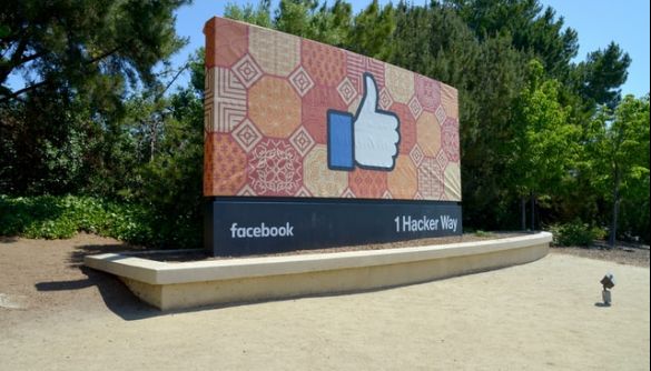 Facebook об'єднала чати Instagram і Messenger