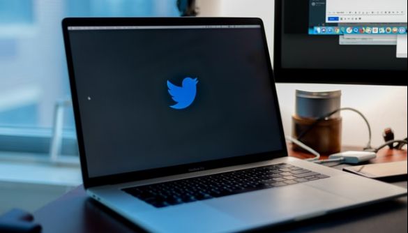 Twitter впроваджує новий інструмент для боротьби з фейками
