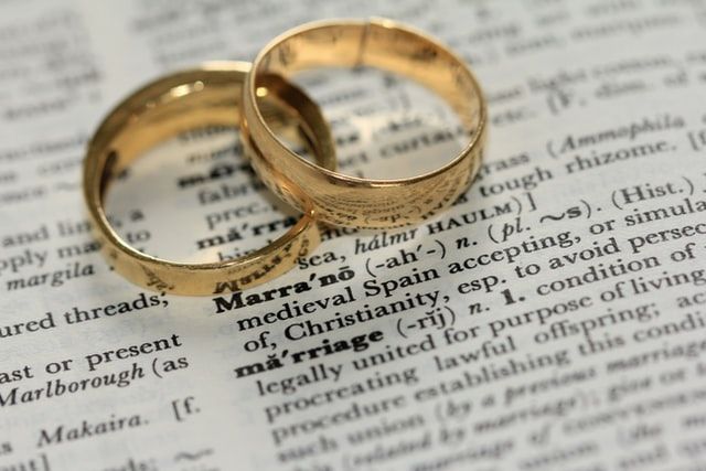 За період карантину в Україні зареєстрували в 6 разів більше шлюбів, ніж розлучень