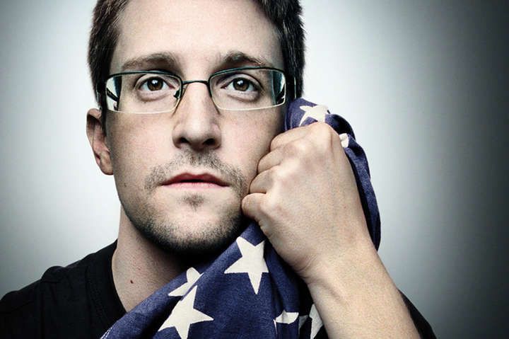 Ексрозвідник Сноуден подав заявку на отримання російського громадянства
