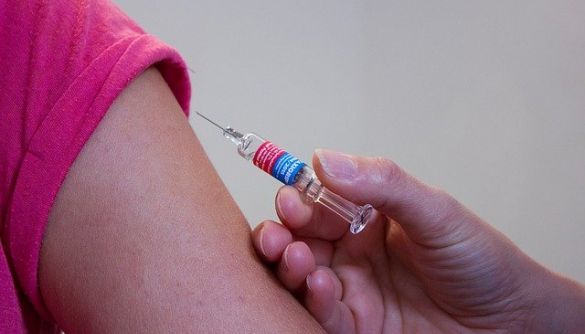 Великий день науки. Фармкомпанія Pfizer відзвітувала про ефективність своєї вакцини від COVID-19 на рівні 90%