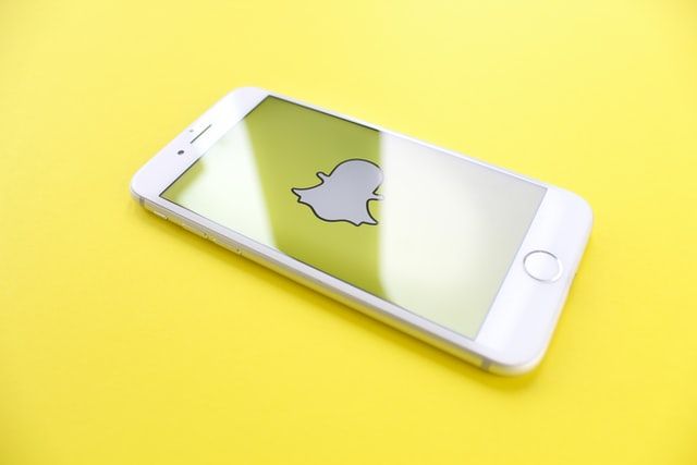 Snapchat запустив функцію коротких відео Spotlight. Вона дуже нагадує TikTok