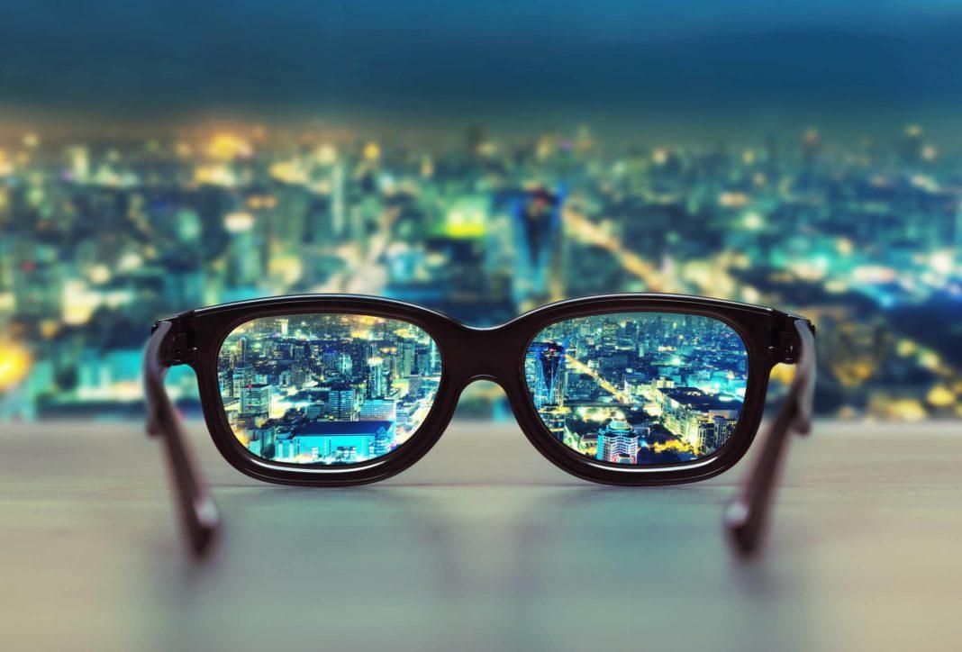 Погляд у майбутнє. Чого досягли окуляри доповненої реальності