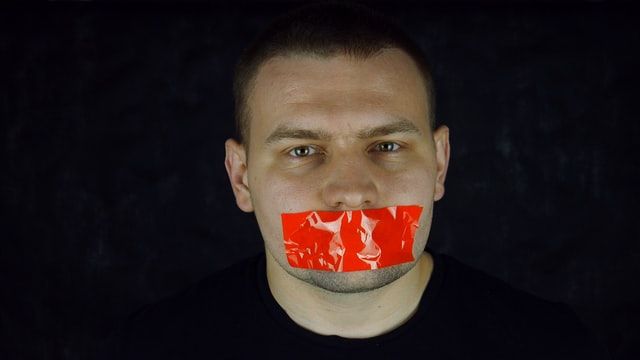 Роскомнагляд отримав право блокувати сайти за «дискримінацію» російських ЗМІ
