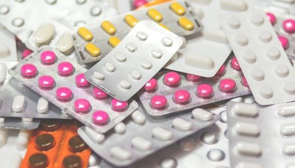 У Німеччині хворих на COVID-19 будуть лікувати експериментальним препаратом на основі антитіл