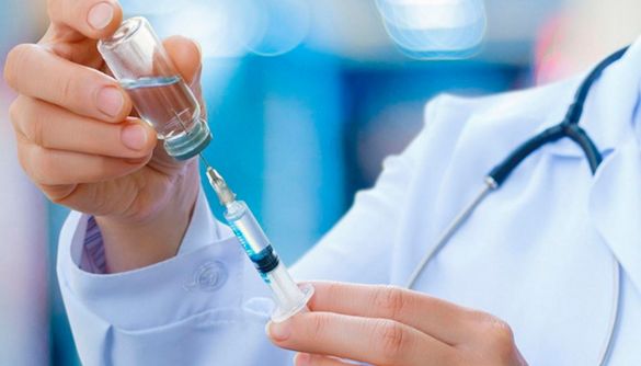 Більше половини українців не готові вакцинуватися від COVID-19 навіть безкоштовно— соцопитування