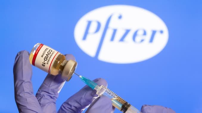 Вакцину Pfizer дозволили зберігати у звичайних холодильниках протягом двох тижнів