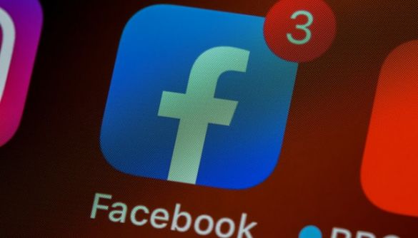 Facebook запускає функцію інформаційних бюлетенів, корисну для журналістів та письменників