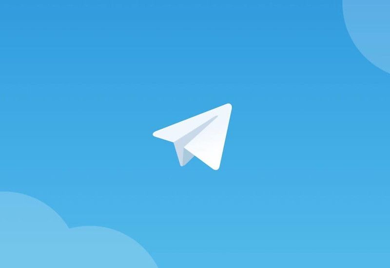 У Telegram з’явилися нові версії веб-клієнтів, в яких доступні функції коментарів, папок та анімовані стікери