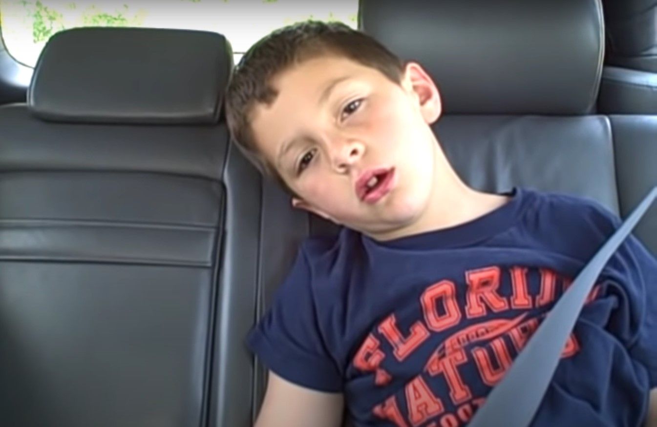 Відеомем, в якому хлопчик їде додому після відвідин дантиста, виставили на аукціон як NFT