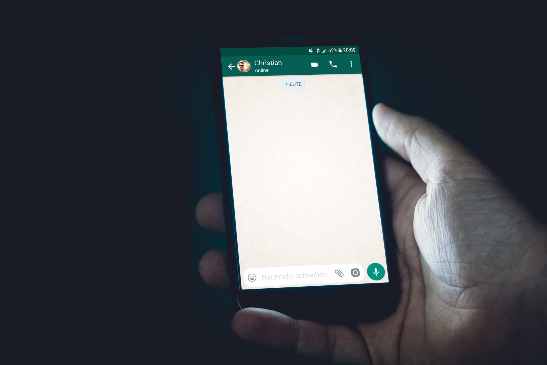 Месенджер WhatsApp блокуватиме дзвінки користувачів, які не погоджуються з новою політикою компанії