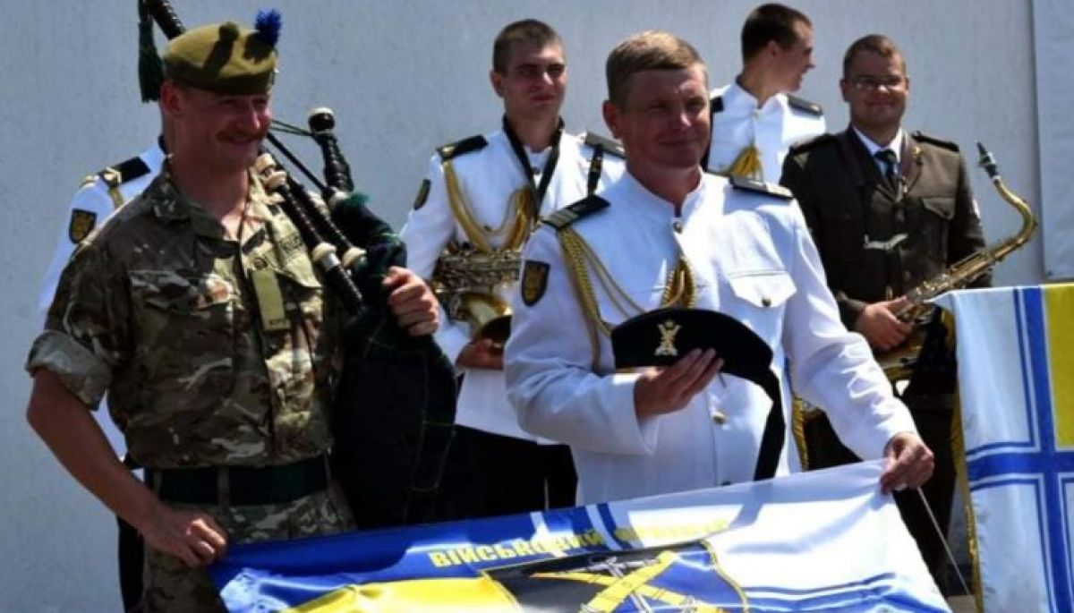Facebook має претензії до сторінки Сухопутних військ України. Армія каже, що це через російські ботоферми