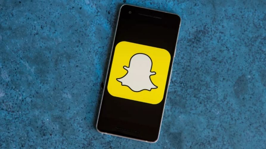 Snapchat за рік наростив щоденну аудиторію на 23% та наблизився до позначки у 300 млн користувачів