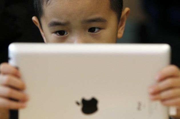 У Apple пояснили, як працюватимуть нові функції щодо безпеки дітей