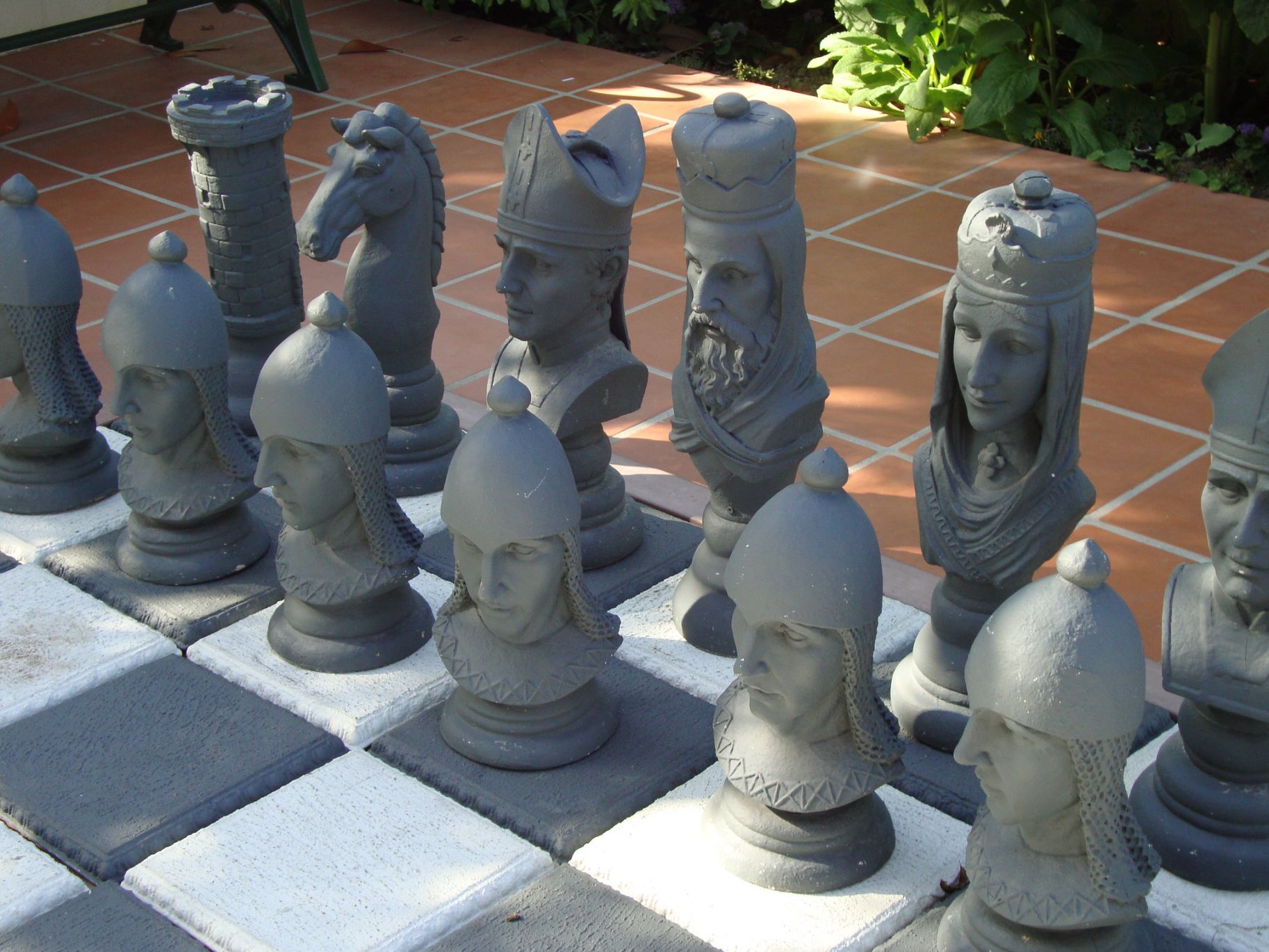 Дві нейромережі грають у шахи на безконечній дошці з нескінченною кількістю фігур (ВІДЕО)