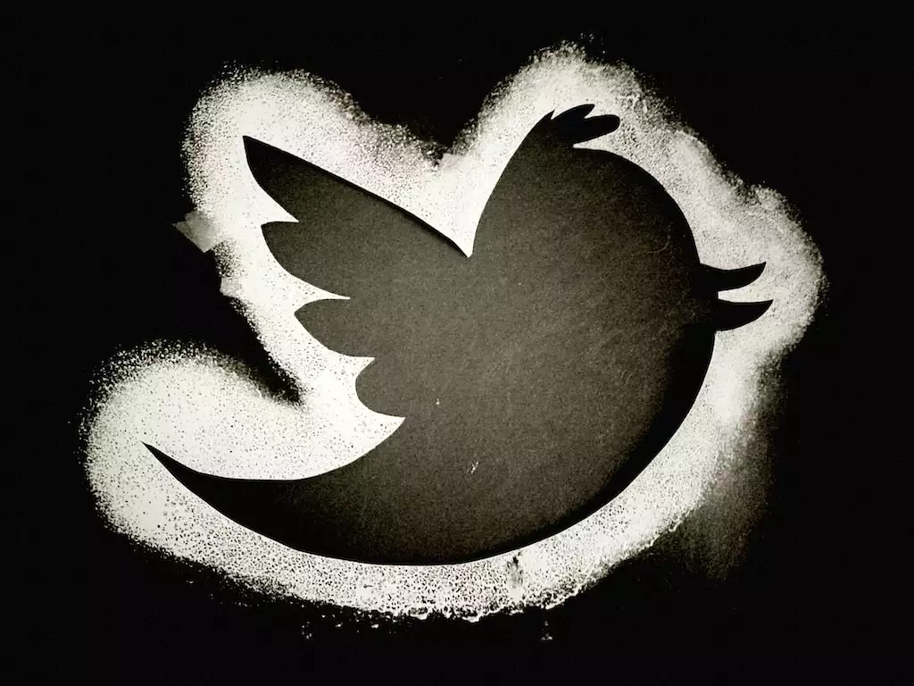 Рада директорів Twitter припинить роботу після угоди з Маском