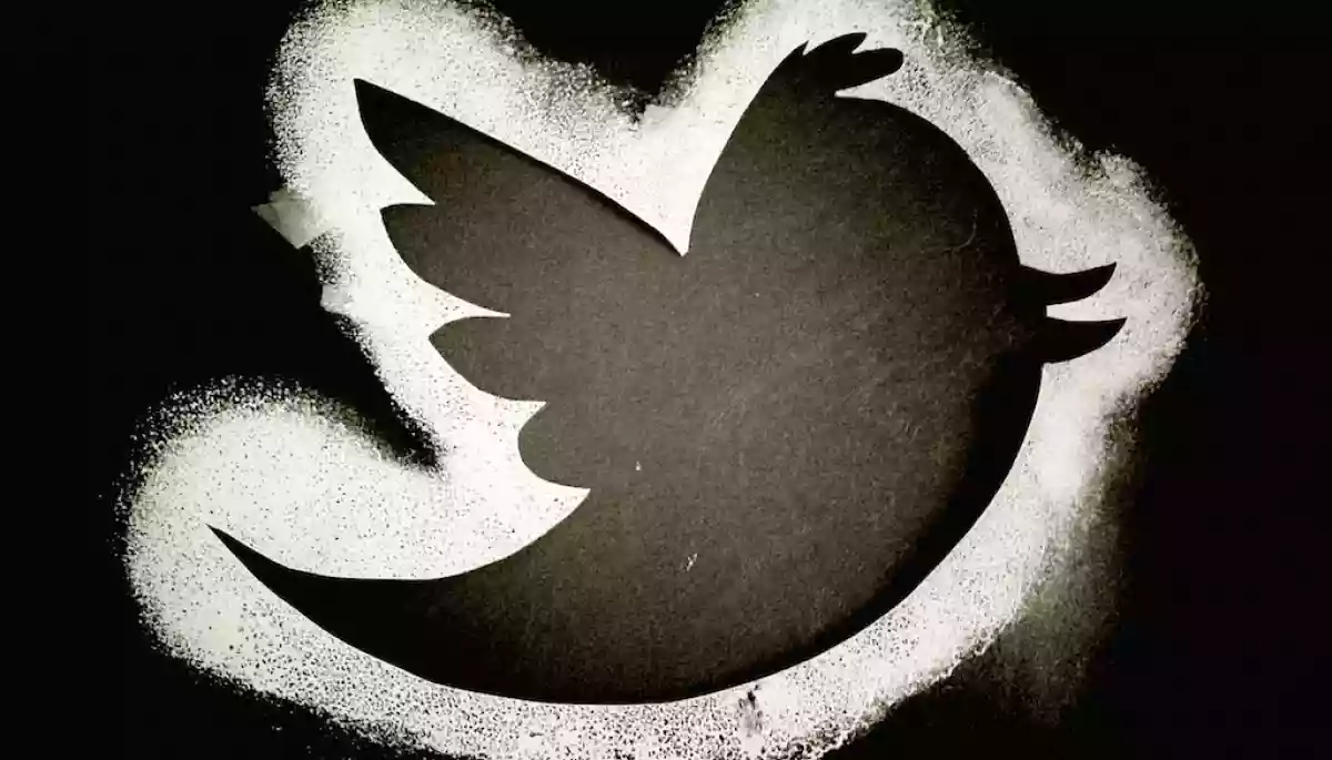 Рада директорів Twitter припинить роботу після угоди з Маском