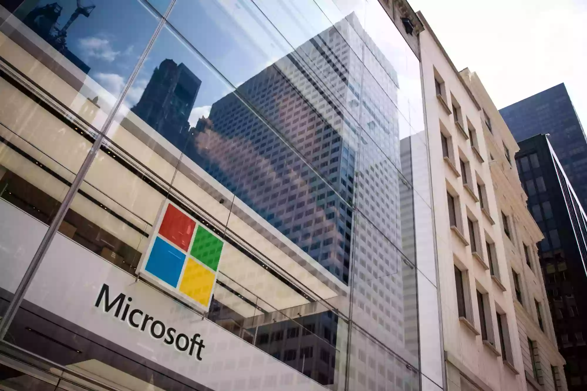 Microsoft відмовився від маркування фейків, щоб уникнути звинувачень у цензурі