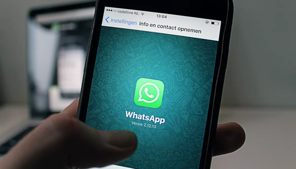 Російським вчителям заборонили користуватися WhatsApp