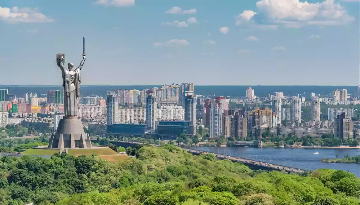 У «Київ Цифровий» розпочалось опитування про повернення київським вулицям історичних назв