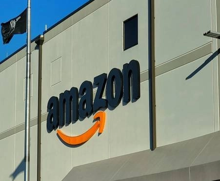 Amazon планує звільнити близько 10 тисяч співробітників