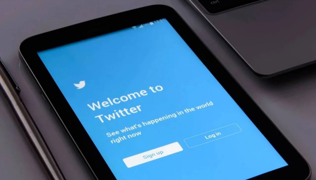 Твіттер послабить заборону на політичну рекламу