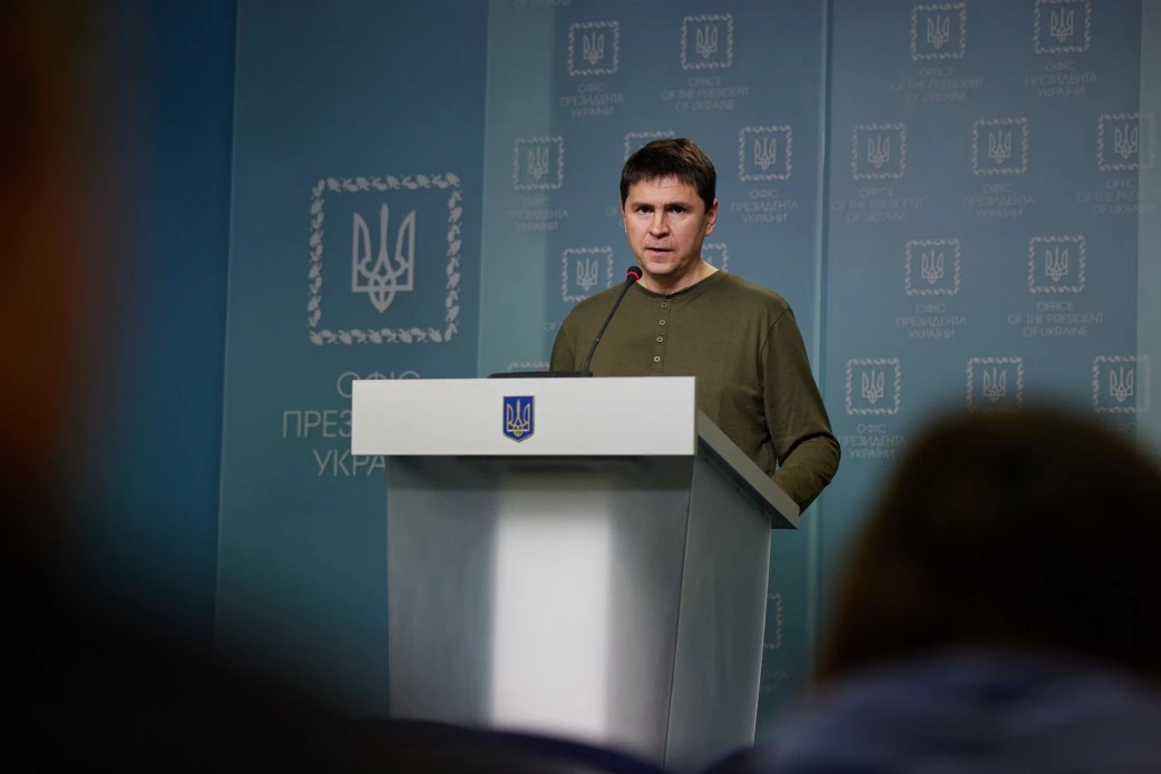 ОП щодо заяв про обмеження роботи Starlink в Україні: Компанії мають вирішити, з ким вони