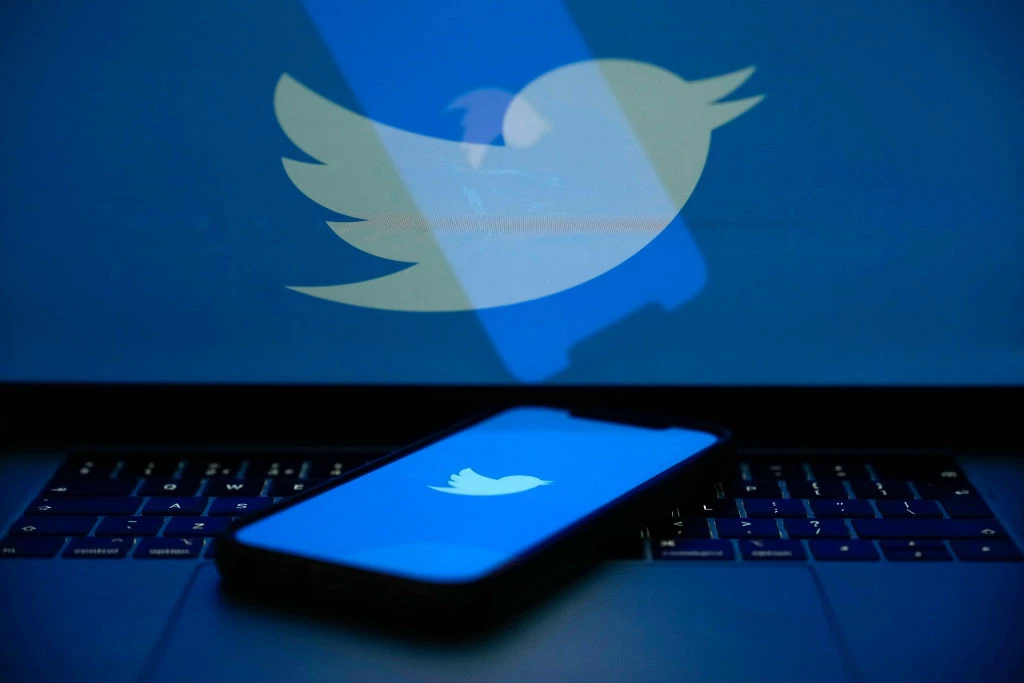 Twitter повернув десяткам знаменитостей безплатну верифікацію