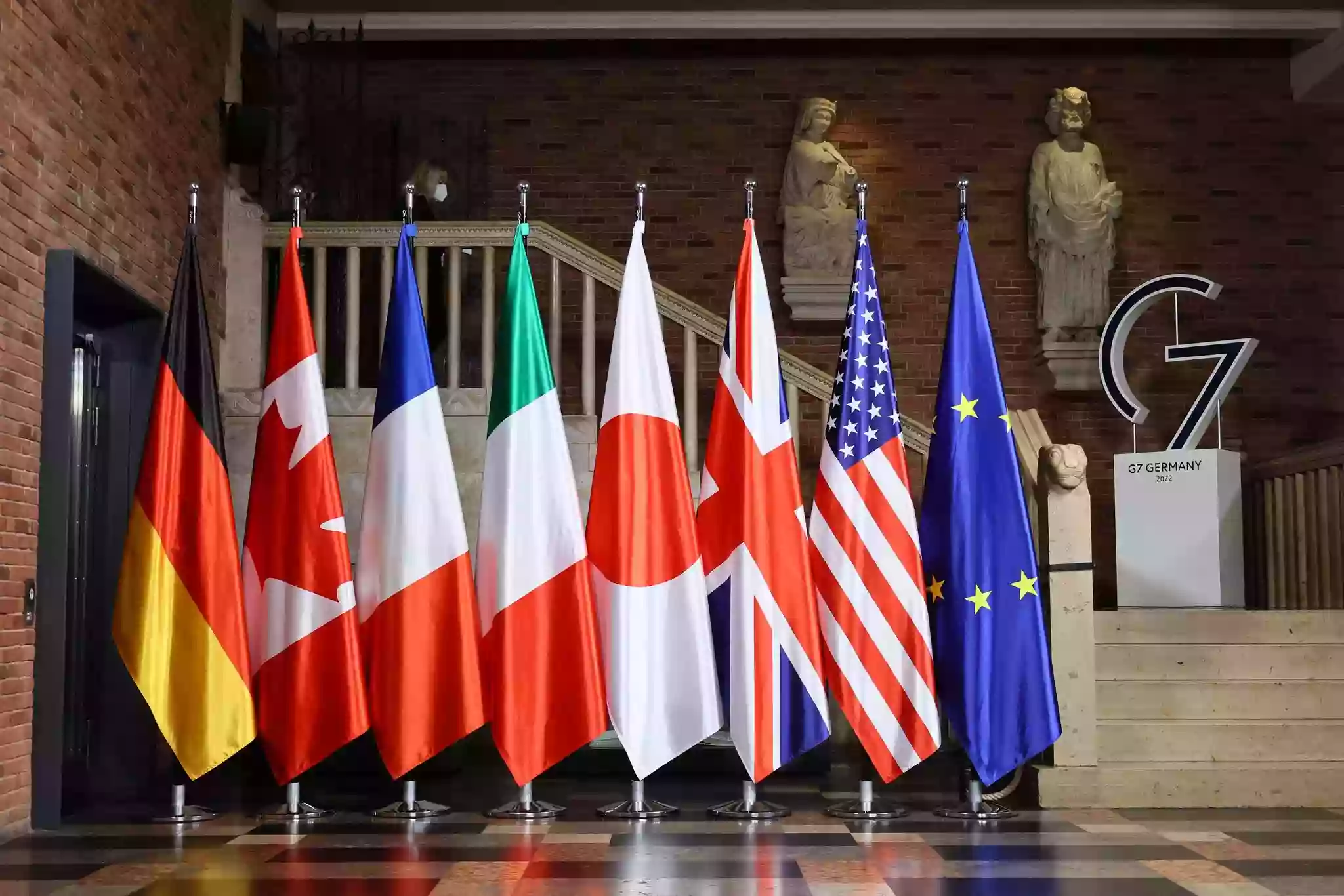Лідери G7 обговорять регулювання ШІ під час саміту в Японії